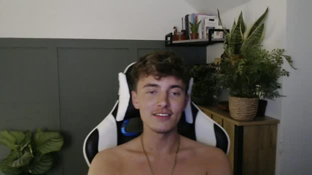 luciancrowe 29-04-2025 video sex