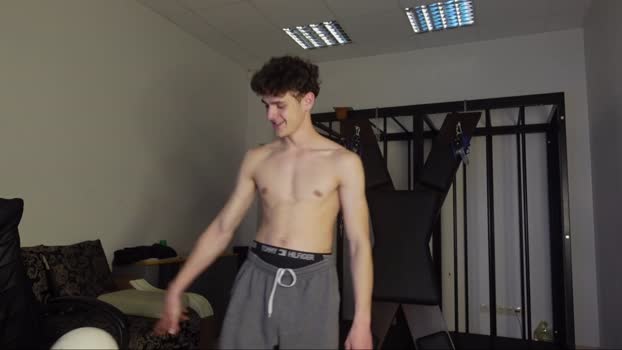 brad_holloway 30-04-2025 video lick