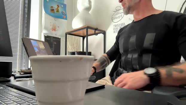 imposibleeuro 02-05-2025 video sexyfeet