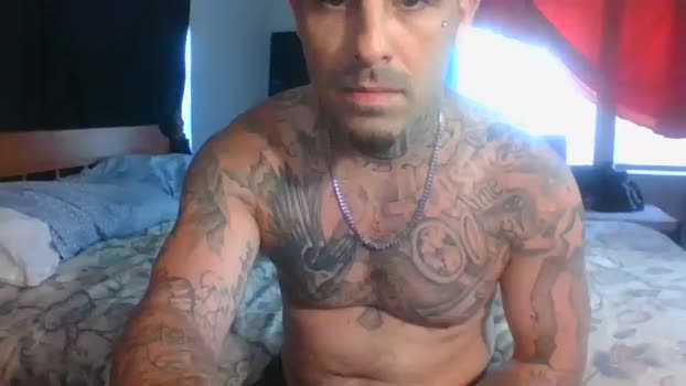 cgranda42319 02-05-2025 video kissing