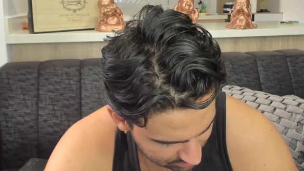 bradleymartin7 04-05-2025 video kiss