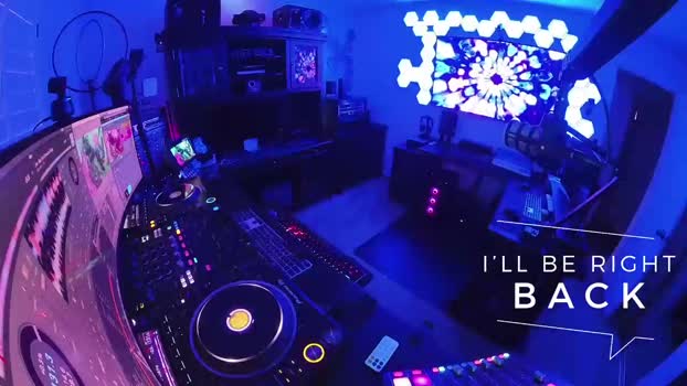 imdjazra 04-05-2025 video striptease