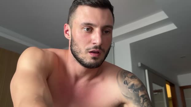 zeus2103 15-05-2025 video Topless