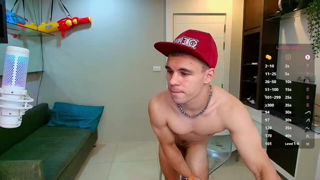 max_russell 16-05-2025 video striptease