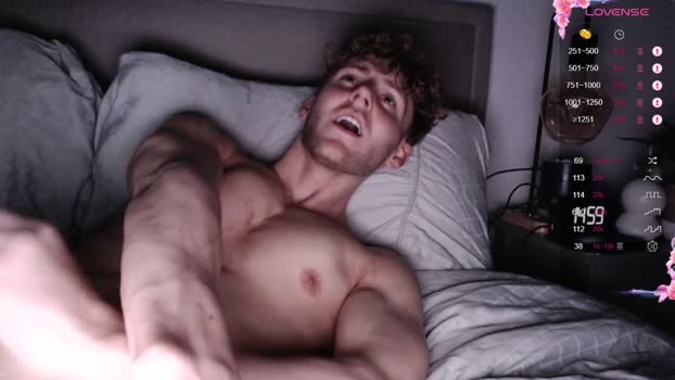 dominantalex182 18-05-2025 video kissing