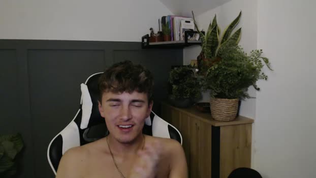 luciancrowe 20-05-2025 video cute