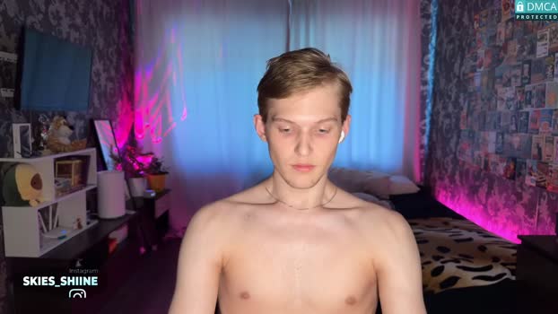 skies_shine 22-05-2025 video yummy