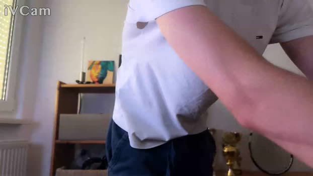 tex_max 09-06-2025 video kissing