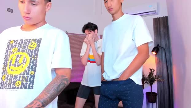 party_guyssex 13-06-2025 video fingers