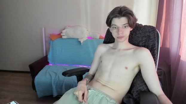 guy_liam1 14-06-2025 video toys