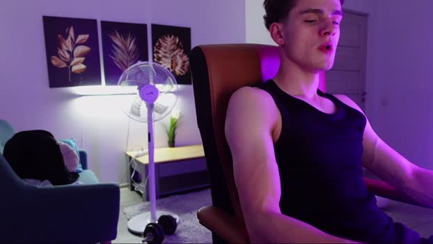 eric_poston 21-06-2025 video bj-dildo