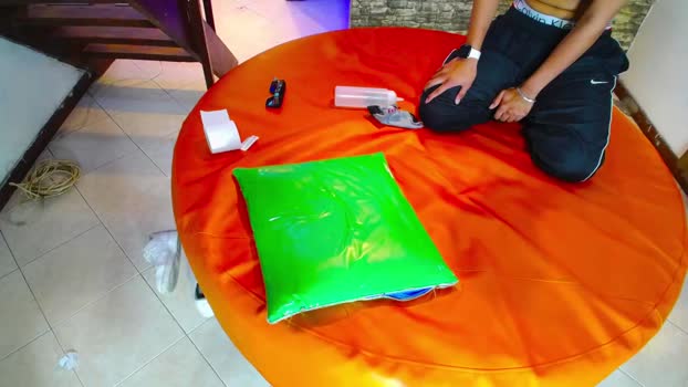 howents 25-06-2025 video jerkoff