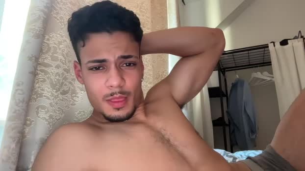 paw_guy<