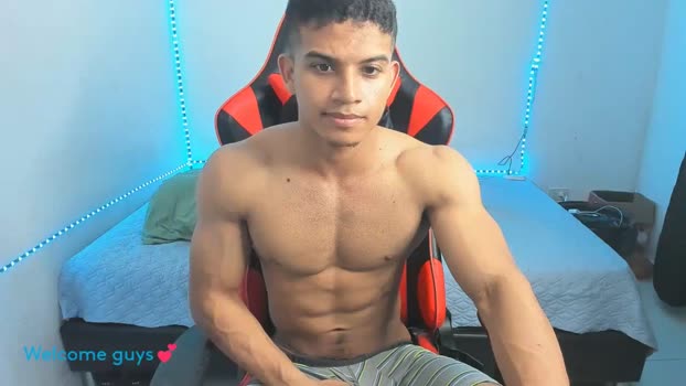 oliver_thompsson 01-07-2025 video horny