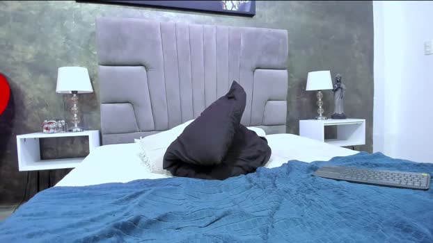 bruce_hans 01-07-2025 video fingers