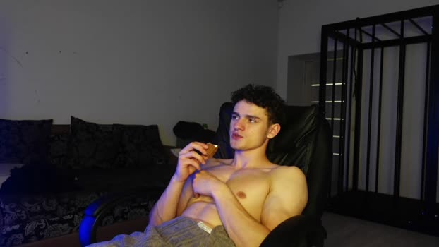 eric_poston 03-07-2025 video Ass