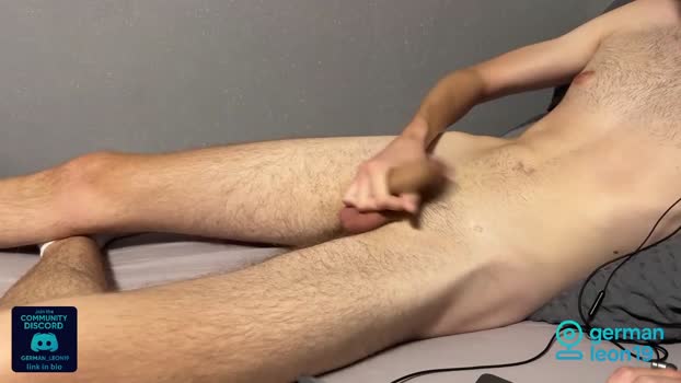 german_leon19 06-07-2025 video kissing