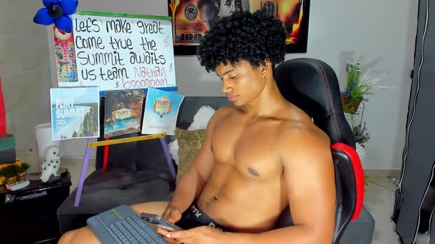 nathan_sexy247<
