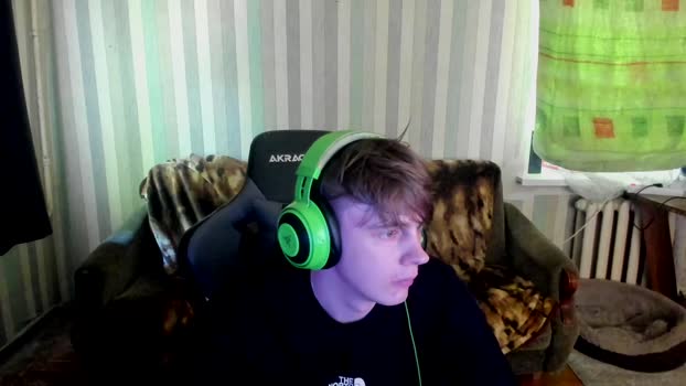 aron_neall 11-07-2025 video toys