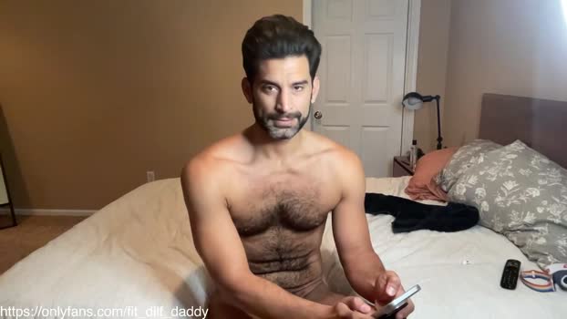 fit_dilf_daddy 11-07-2025 video bicurious