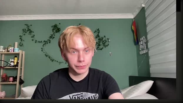 scottish_twink01 12-07-2025 video legs