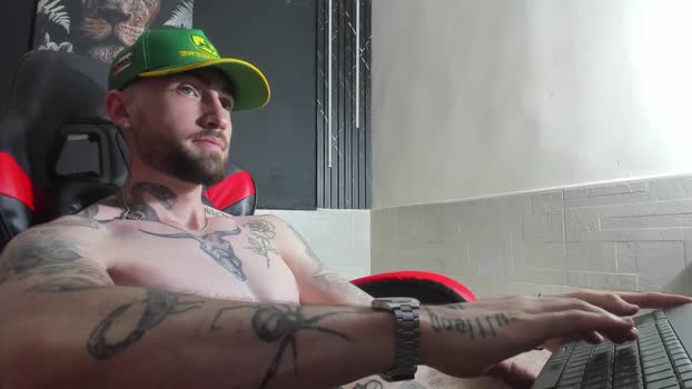 luke_davis01 12-07-2025 video Show