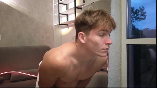 elliot_muscle04 14-07-2025 video Show