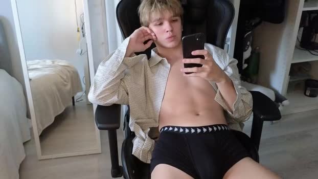 sw33theart_b0y 16-07-2025 video fuckass