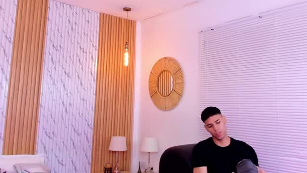 thomas_walker0 16-07-2025 video Show