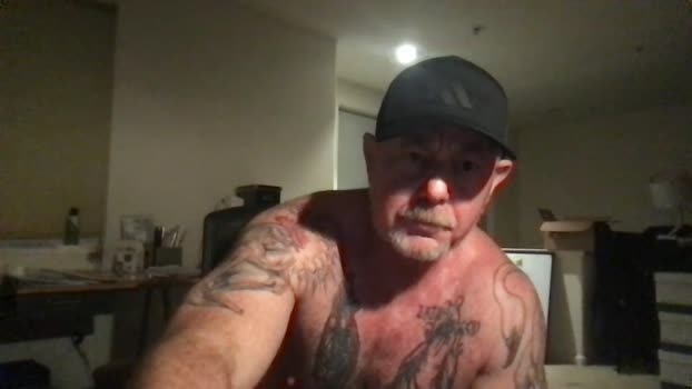 damien2040<