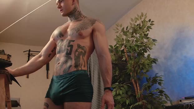 bulatov_x 21-07-2025 video sexymale