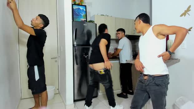 hot_sexmature 20-07-2025 video kiss