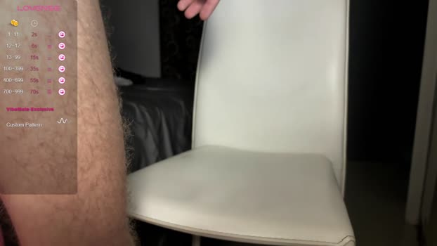 louisdoux 04-08-2025 video kissing