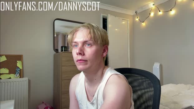 scottish_twink01 04-08-2025 video suck