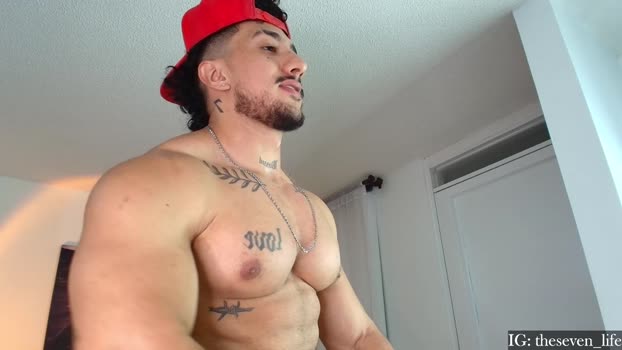 nikolaylisin 05-08-2025 video handsome