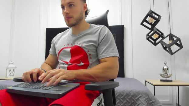 adrien_roche888 06-08-2025 video hardcore