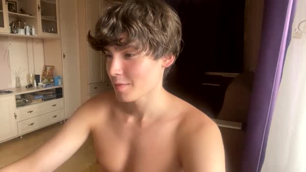 faustfrost 08-08-2025 video kissing