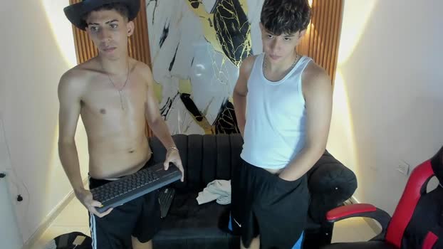 thomson_hot01 10-08-2025 video show