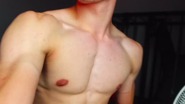 eric_poston 11-08-2025 video beauty