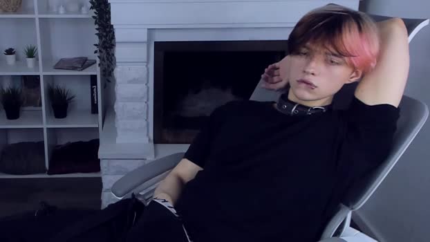 justin_twinkboy 11-08-2025 video spanking