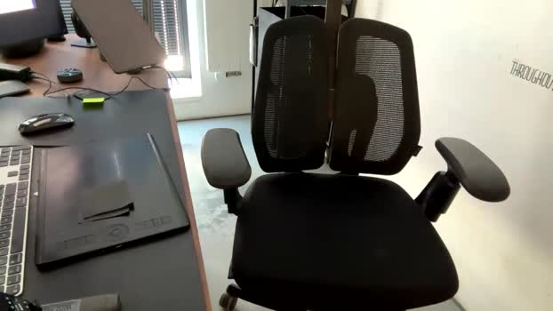 imposibleeuro 17-08-2025 video striptease