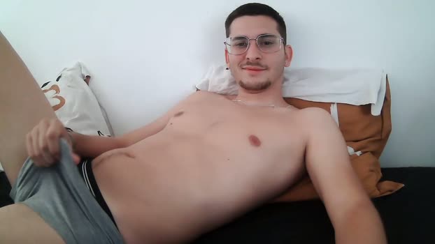 luiscontigo69 17-08-2025 video striptease