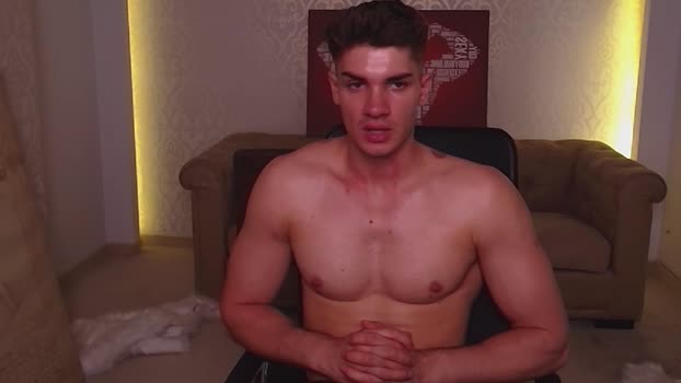 maxkaiden 17-08-2025 video sexybody