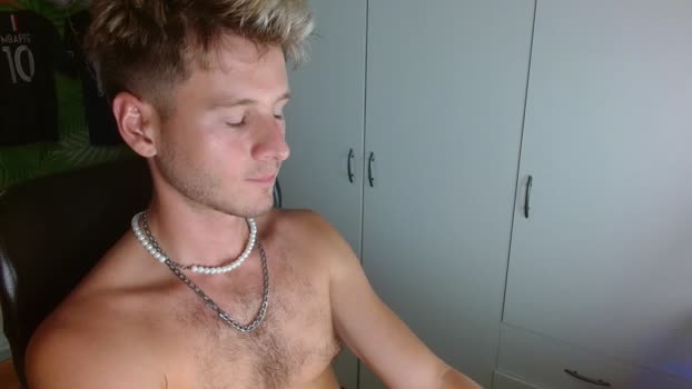 freddy_star 18-08-2025 video bigballs