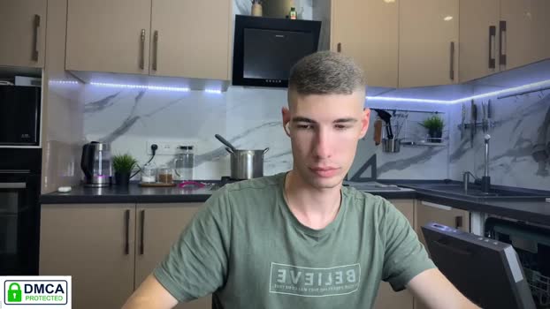 holy_eggs_00 18-08-2025 video prettyface