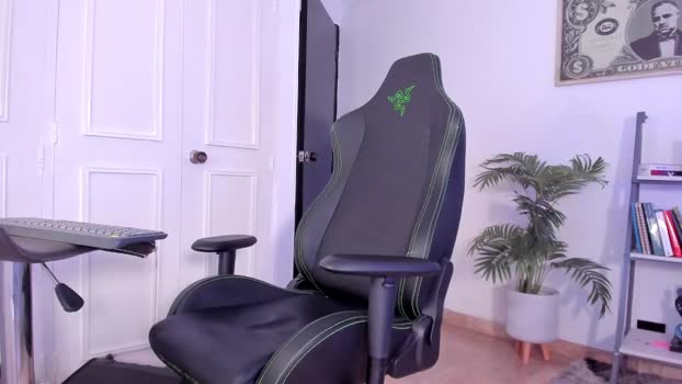 ashton_coleman_ 20-08-2025 video legs