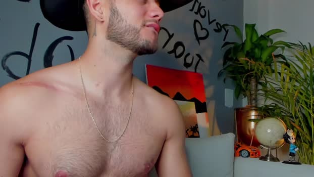 noha_miler 19-08-2025 video lick