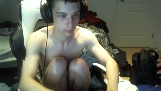 willfro_ 20-08-2025 video legs