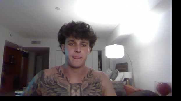 henrydesanti 21-08-2025 video moan