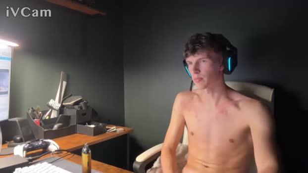 lewisboothyy 21-08-2025 video big